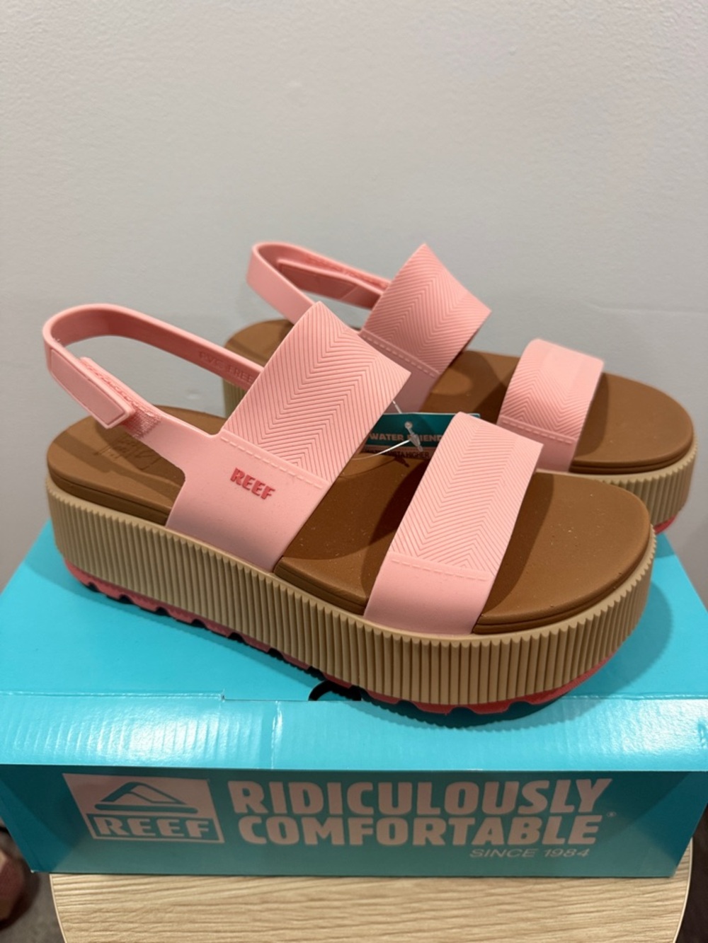 Reef Women's Blush Pink water vista Higher Platform Sandal - Picture 2 of 5